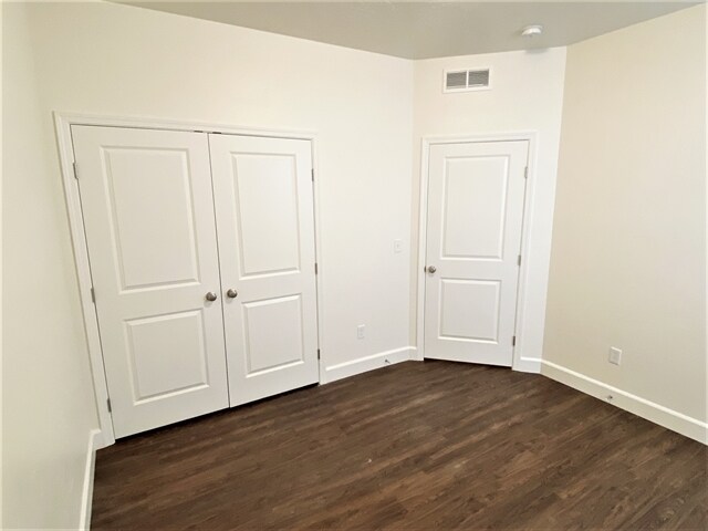 Building Photo - 231 E Sicily Dr