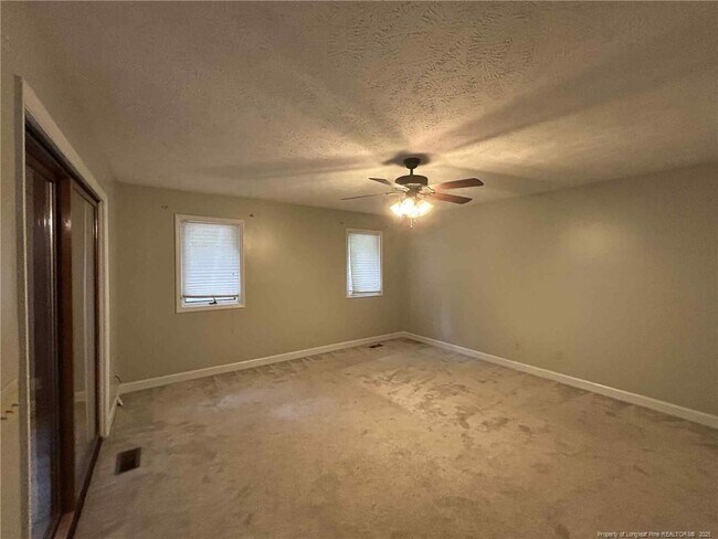 Building Photo - 8043 Canterbury Cir