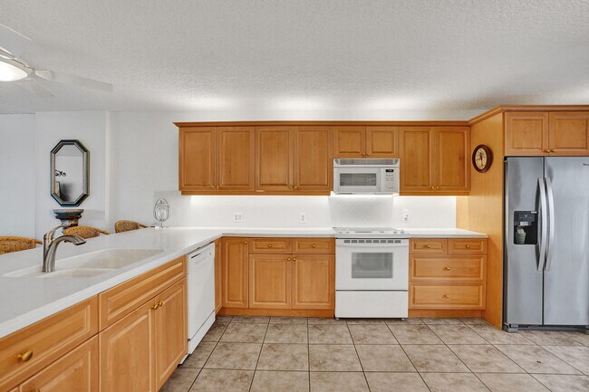 Building Photo - 1627 Riverview Rd