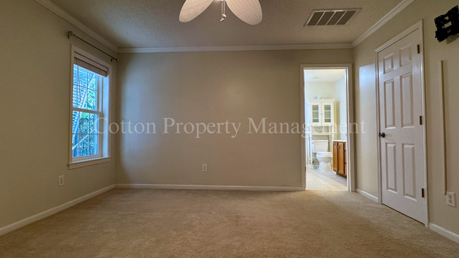 Building Photo - 3 BD/2 BA LUXURY GOLF COMMUNITY/$2,800 per...