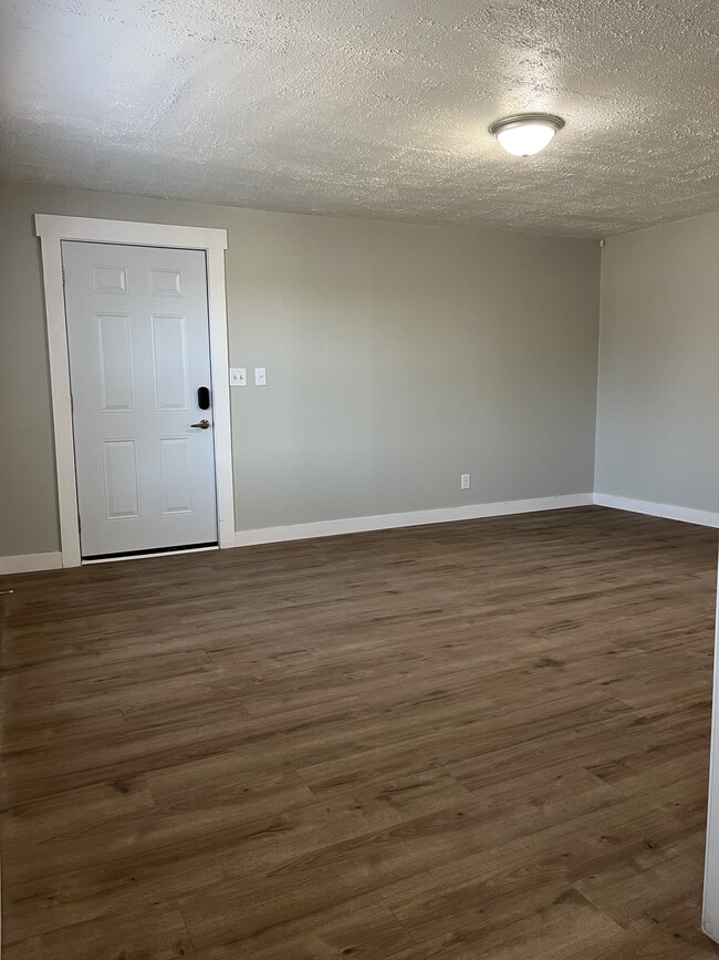 Living room from kitchen - 5943 Raytown Rd