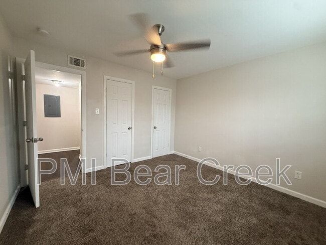 Building Photo - 1824 Thonig Rd