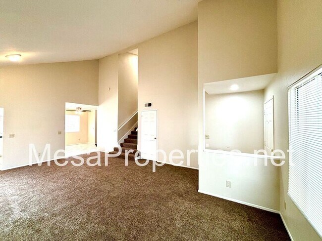 Building Photo - 15261 San Jose Dr