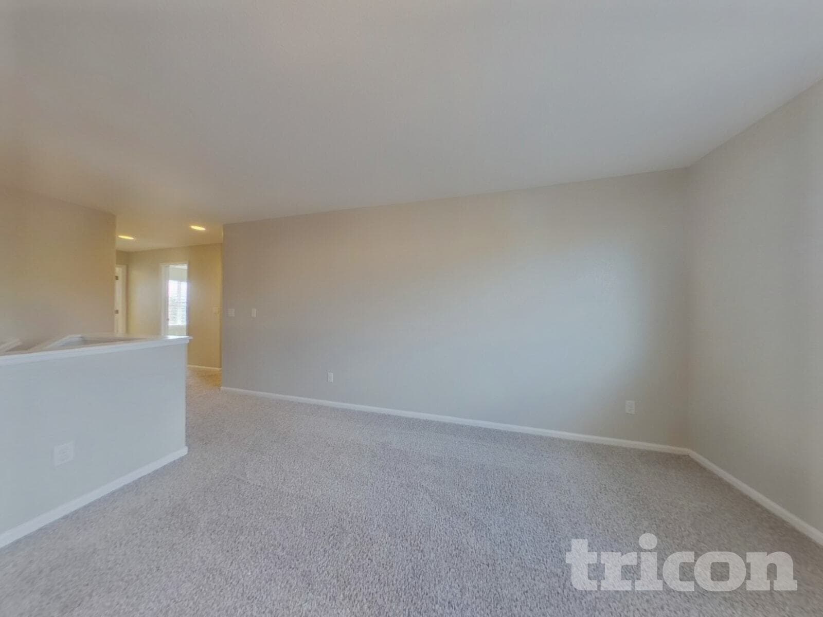 Building Photo - 7191 S Oak Hill Cir
