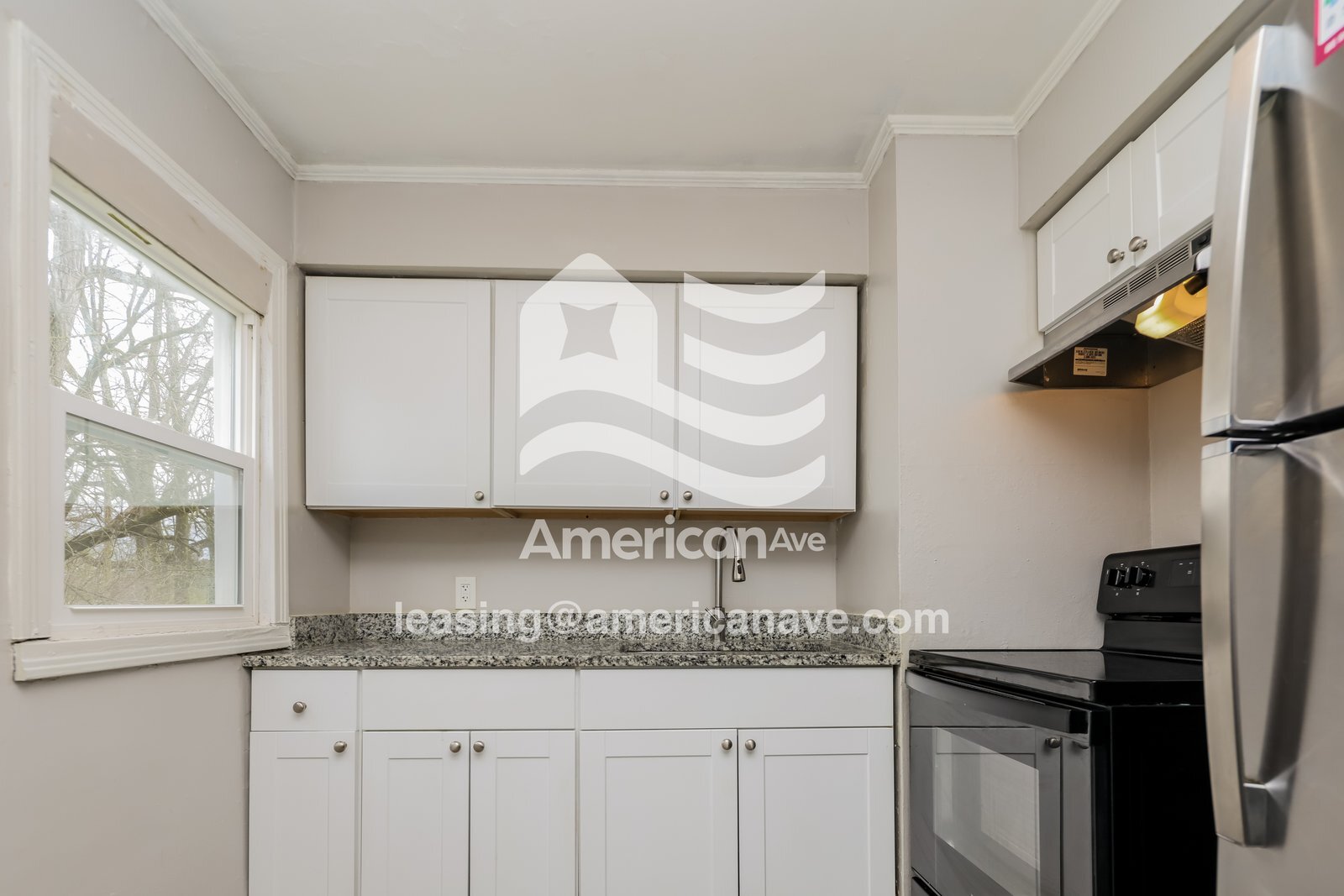 Building Photo - 1316 Kingsley Ave