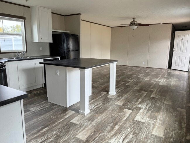 Building Photo - 580 Flatwoods Way