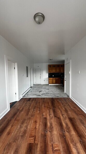 Building Photo - 1002 Chandler Ave