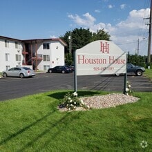 Building Photo - Houston House