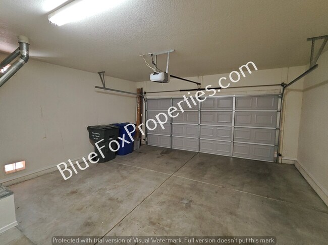 Building Photo - 10057 E Paseo San Bruno