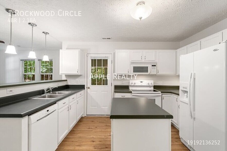 Building Photo - 1 Rockwood Cir