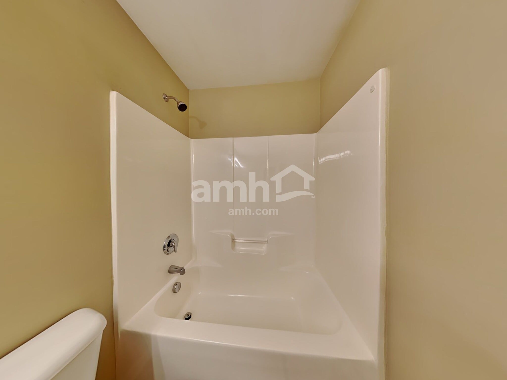 Building Photo - 1528 Pebble Ridge Dr