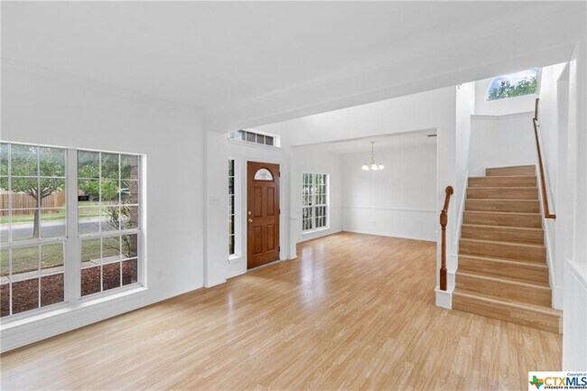 Building Photo - 156 Pecanwood S