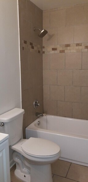 Primary Photo - 104 Tuckahoe Square E