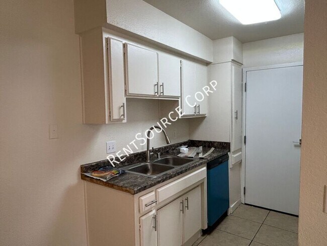 Building Photo - 504 W. Avenue J4-Unit 508A