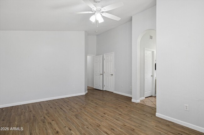 Building Photo - 7415 E Lobo Ave