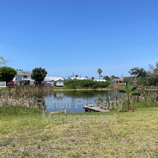 Building Photo - 17325 Whitewater Ct