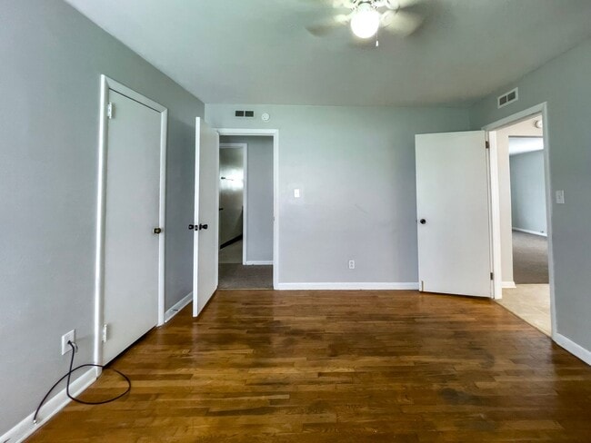 Building Photo - UPDATED FLOORING! 3 Bedroom Home for Rent- Steps from Ball State & The Village!