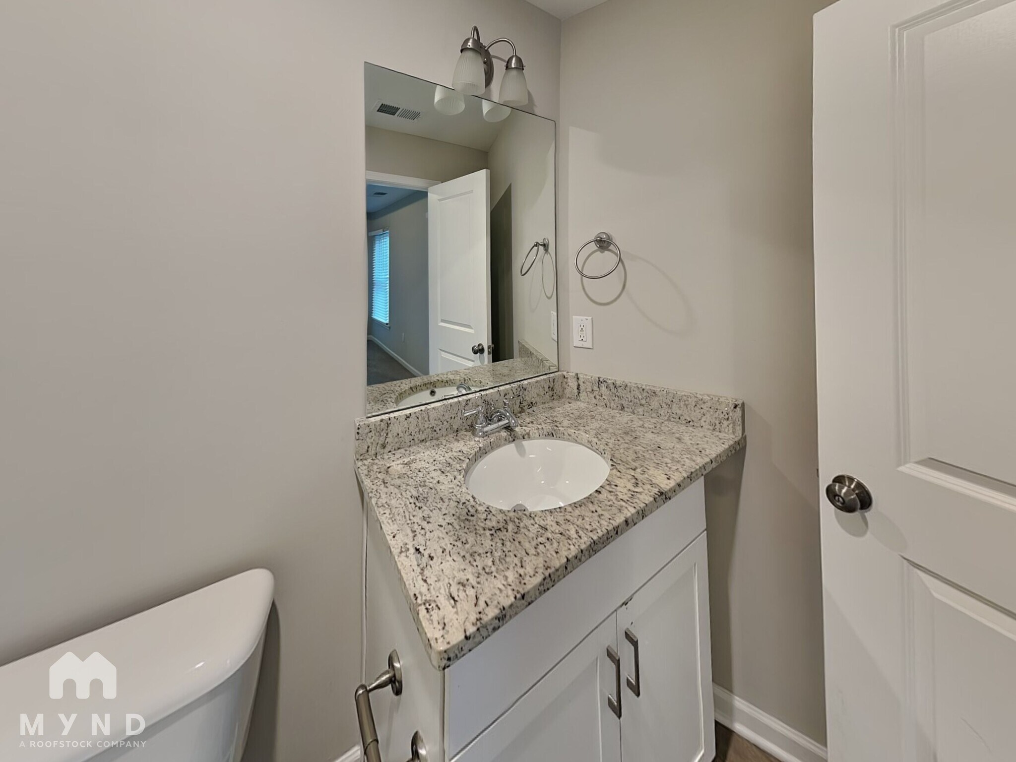 Building Photo - 2818 Laurel Ridge Cir