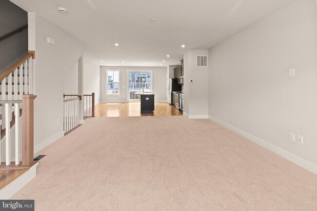 Building Photo - 10512 Hinton Wy