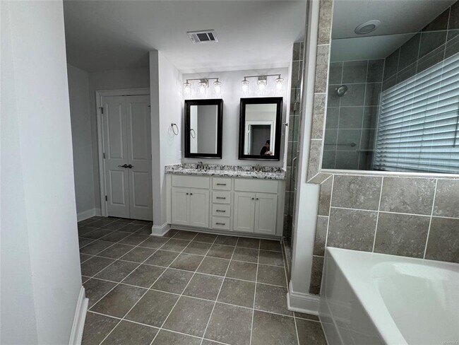 Building Photo - 109 Abbington Blvd