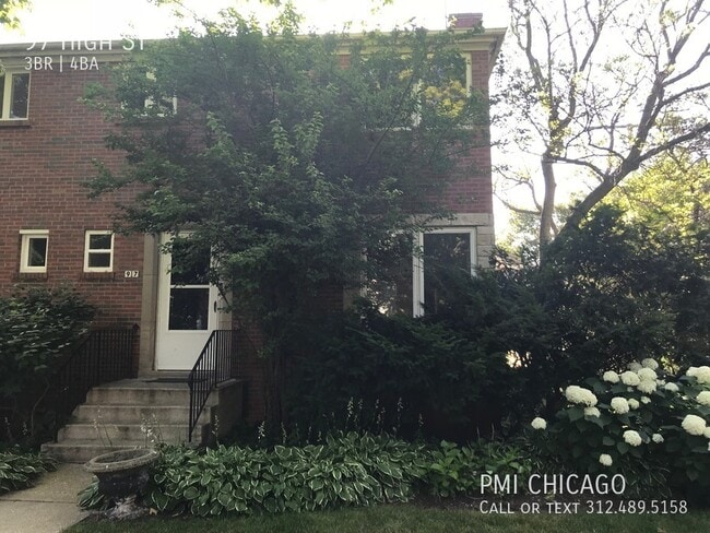 Building Photo - 97 High St