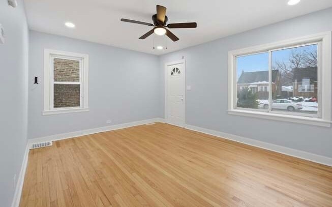 Building Photo - 18037 Ridgewood Ave