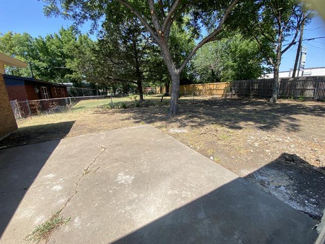 Building Photo - 7913 Laura St