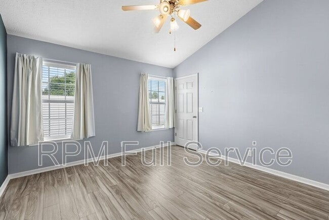 Building Photo - 3410 Risen Star Dr