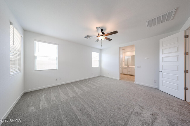 Building Photo - 16707 W Chama Dr
