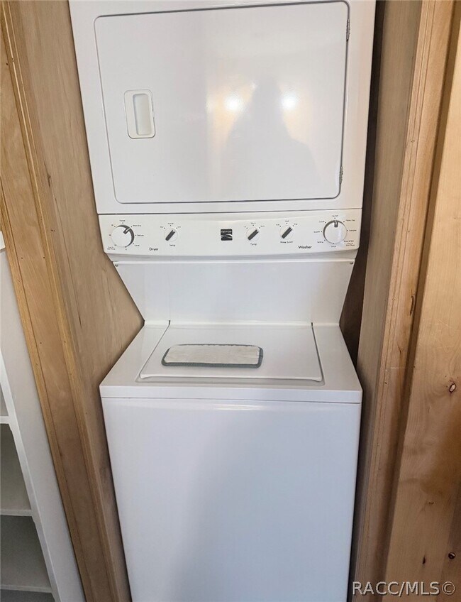 Building Photo - 6563 W Cyrus St