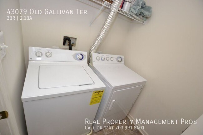 Building Photo - 43079 Old Gallivan Terrace