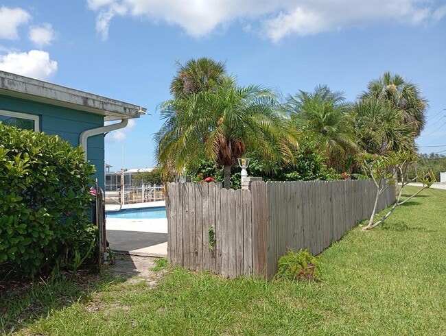 Building Photo - 5024 Miller Bayou Dr