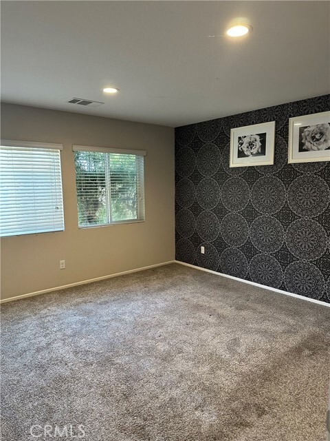 Building Photo - 29334 Linden Pl