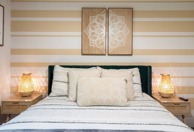 Building Photo - 4456 Summer Flowers Pl