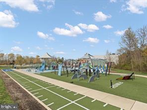 Building Photo - 9704 Glassy Creek Way