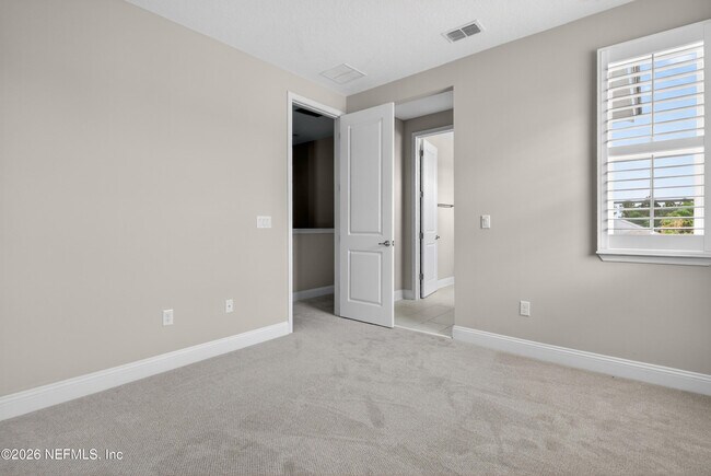 Building Photo - 527 Marquesa Cir