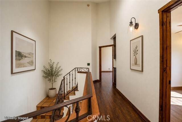 Building Photo - 650 Ivywood Ln