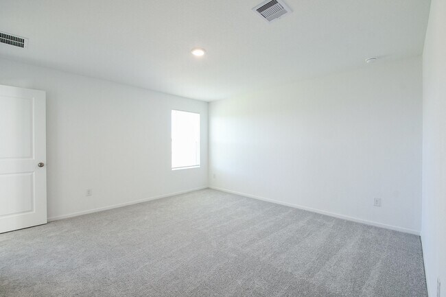 Building Photo - 6847 Flowering Ginger Ln