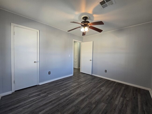 Building Photo - 2 bed, 1 bath in Shawnee, OK!