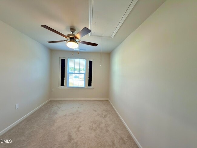 Building Photo - 1110 Romeria Dr