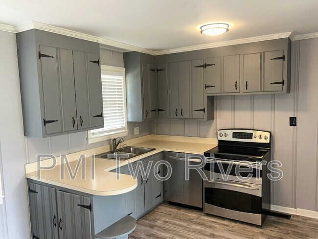 Building Photo - 2639 Woodberry Dr