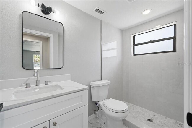 Building Photo - 6224 Keller Dr