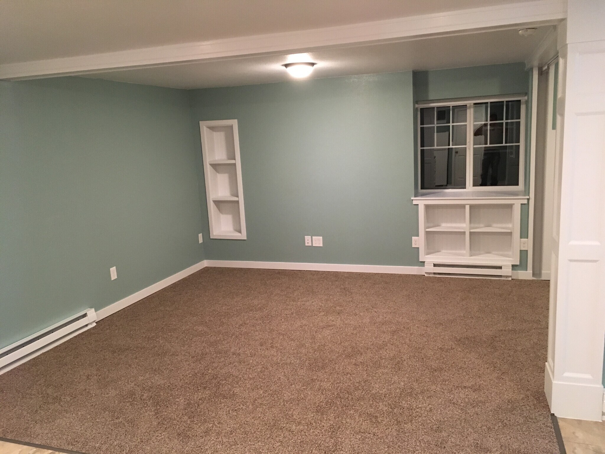 Building Photo - 728 4th St