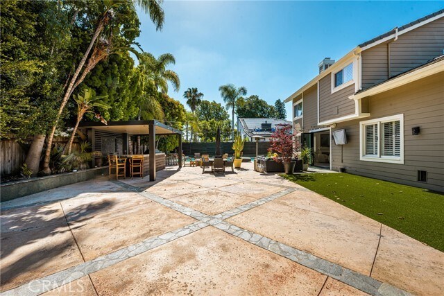 Building Photo - 2281 Orchard Dr