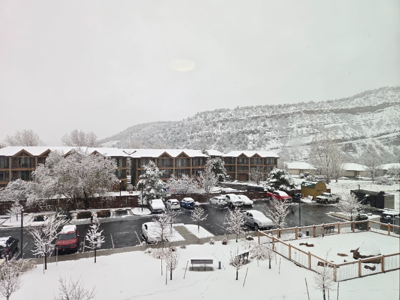 Building Photo - 1275 Escalante Dr