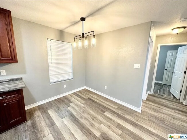 Building Photo - 736 Grice Dr