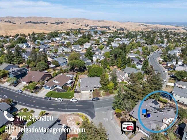 Building Photo - Benicia Southampton Hills home