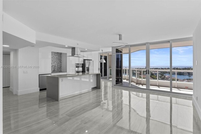 Building Photo - 21055 Yacht Club Dr