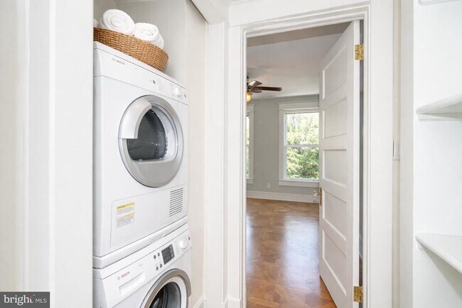 Building Photo - 3110 18th St NW