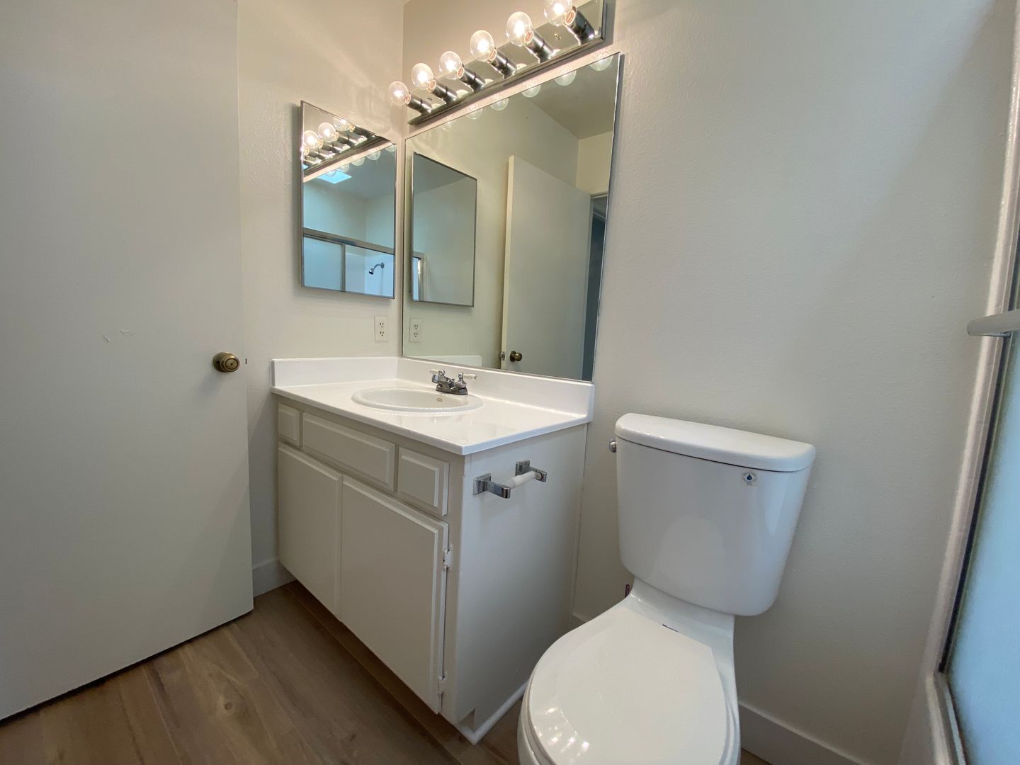 Building Photo - 3546 Hughes Ave